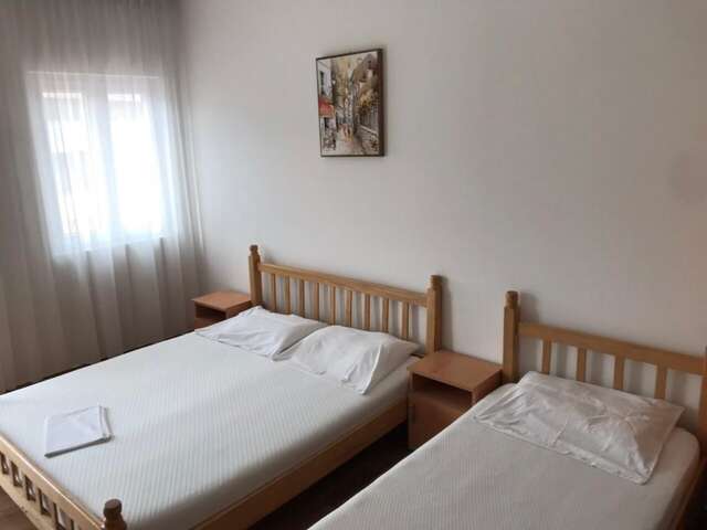 Гостевой дом Apartmani Franeta Budva Будва-18